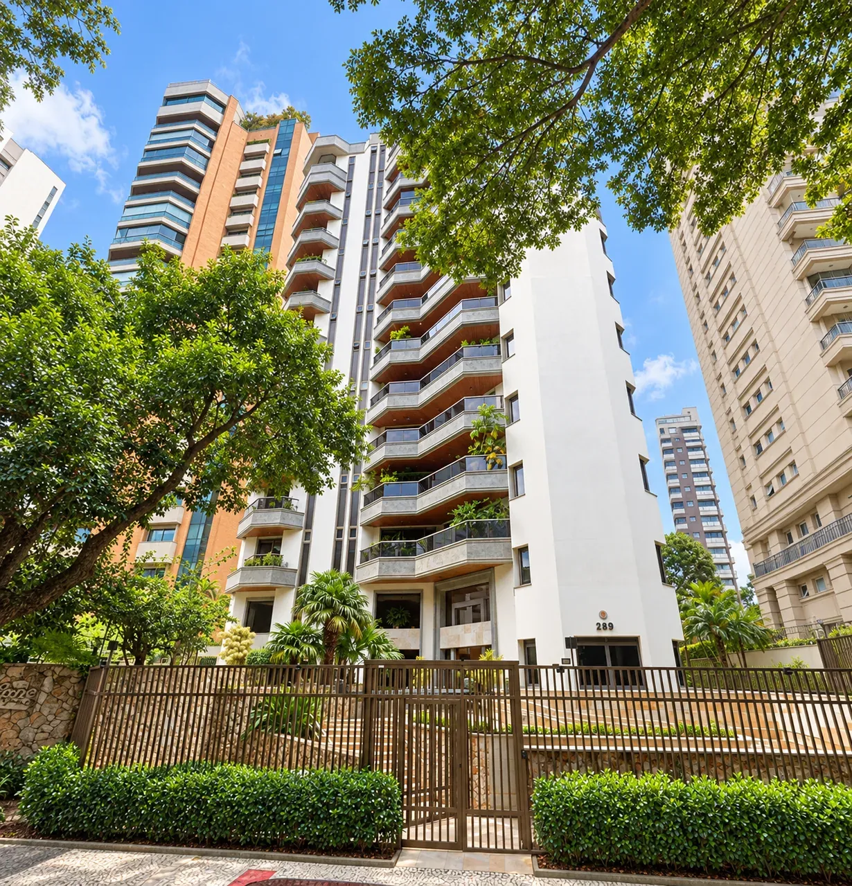 Park Lane — Rua Curitiba, 289